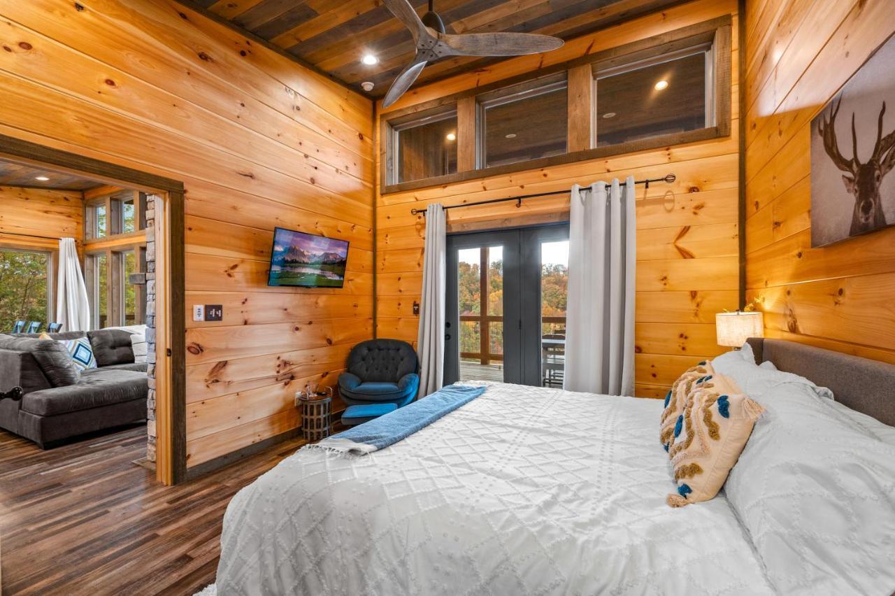 The Overlook - '21 Cabin - Gorgeous Unobstructed Views - Fire Pit Table - Gamerm - Hottub - Xbox - Lots Of Bears Gatlinburg Esterno foto