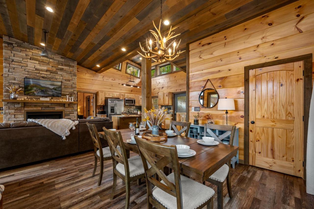 The Overlook - '21 Cabin - Gorgeous Unobstructed Views - Fire Pit Table - Gamerm - Hottub - Xbox - Lots Of Bears Gatlinburg Esterno foto