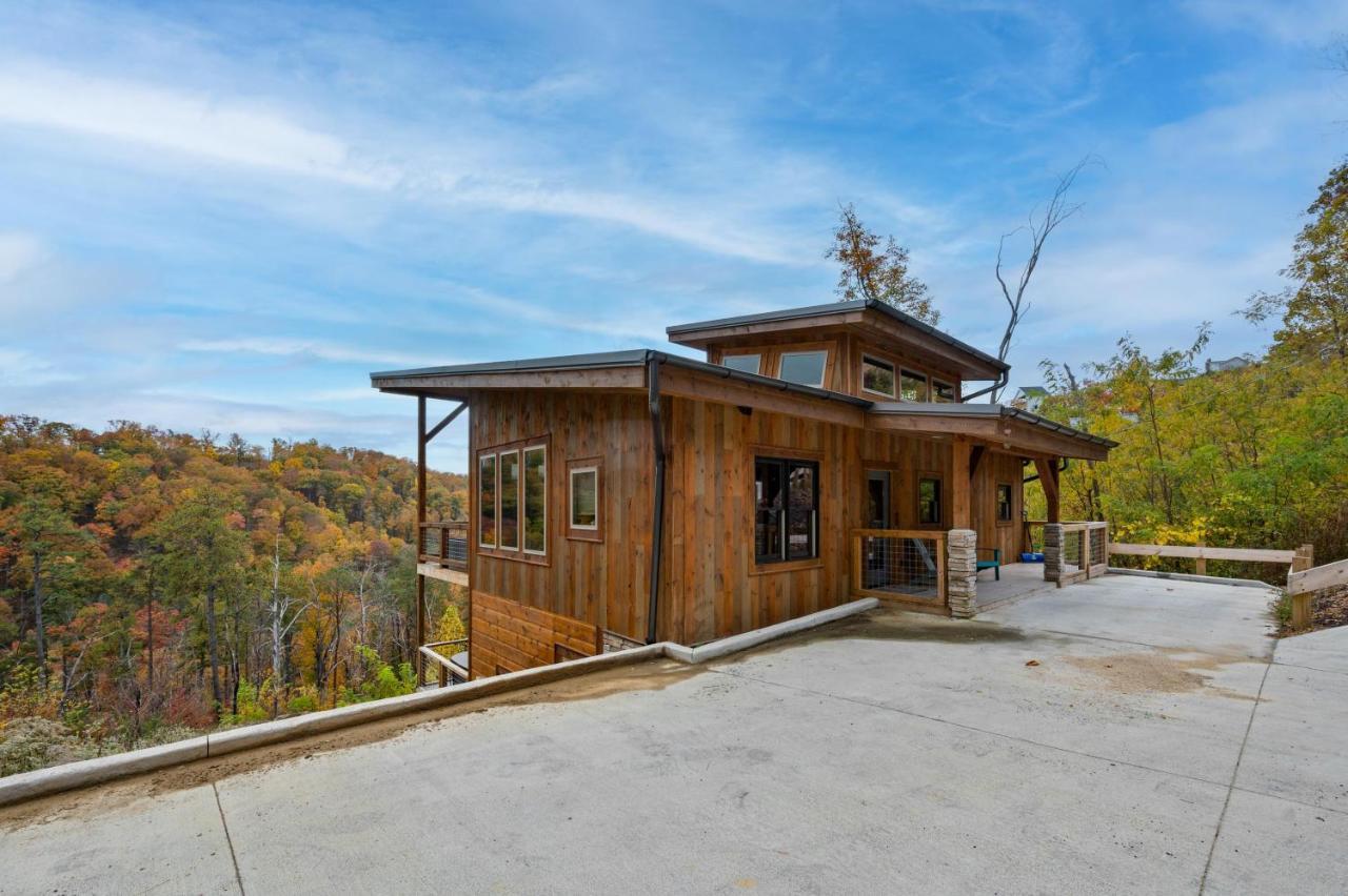 The Overlook - '21 Cabin - Gorgeous Unobstructed Views - Fire Pit Table - Gamerm - Hottub - Xbox - Lots Of Bears Gatlinburg Esterno foto