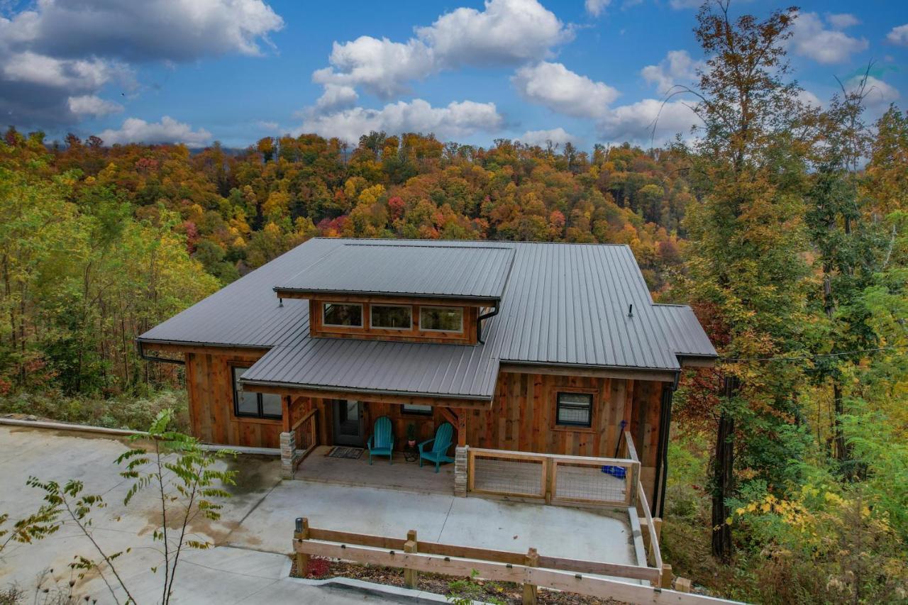 The Overlook - '21 Cabin - Gorgeous Unobstructed Views - Fire Pit Table - Gamerm - Hottub - Xbox - Lots Of Bears Gatlinburg Esterno foto